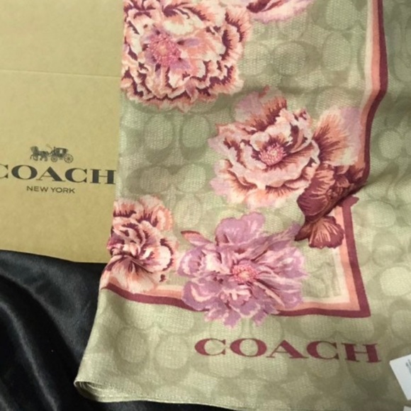 Coach floral scarf - Picture 1 of 4